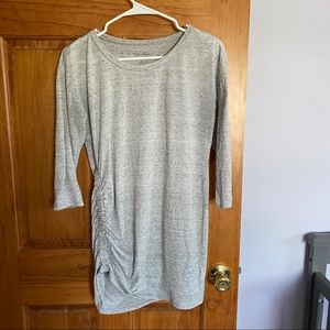 Jessica Simpson maternity shirt